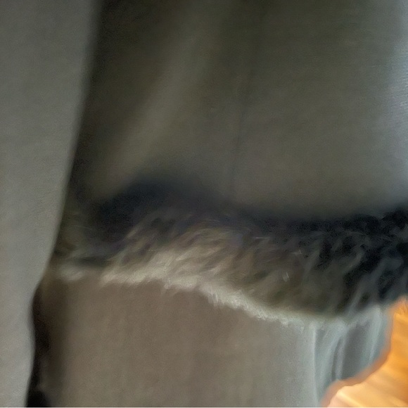 Zara Black Wool Blazer Black Fur Trims Two Buttons Front Closure US 10 - Picture 7 of 15